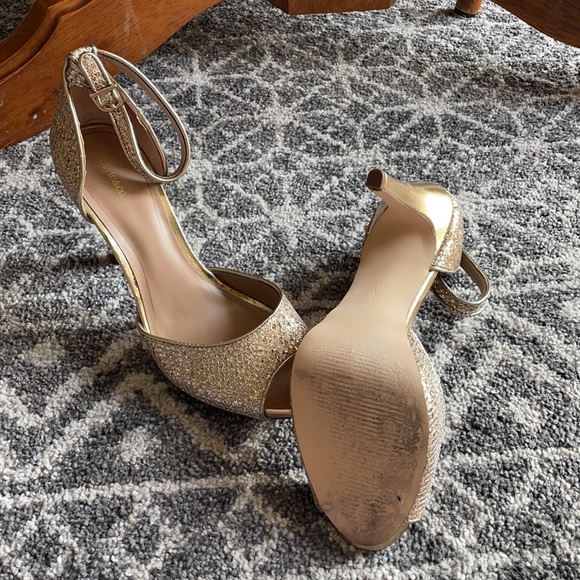 Gold Style & Co Heels! - Picture 3 of 4